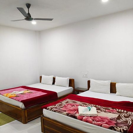 Shivaji Inn Kāziranga 外观 照片