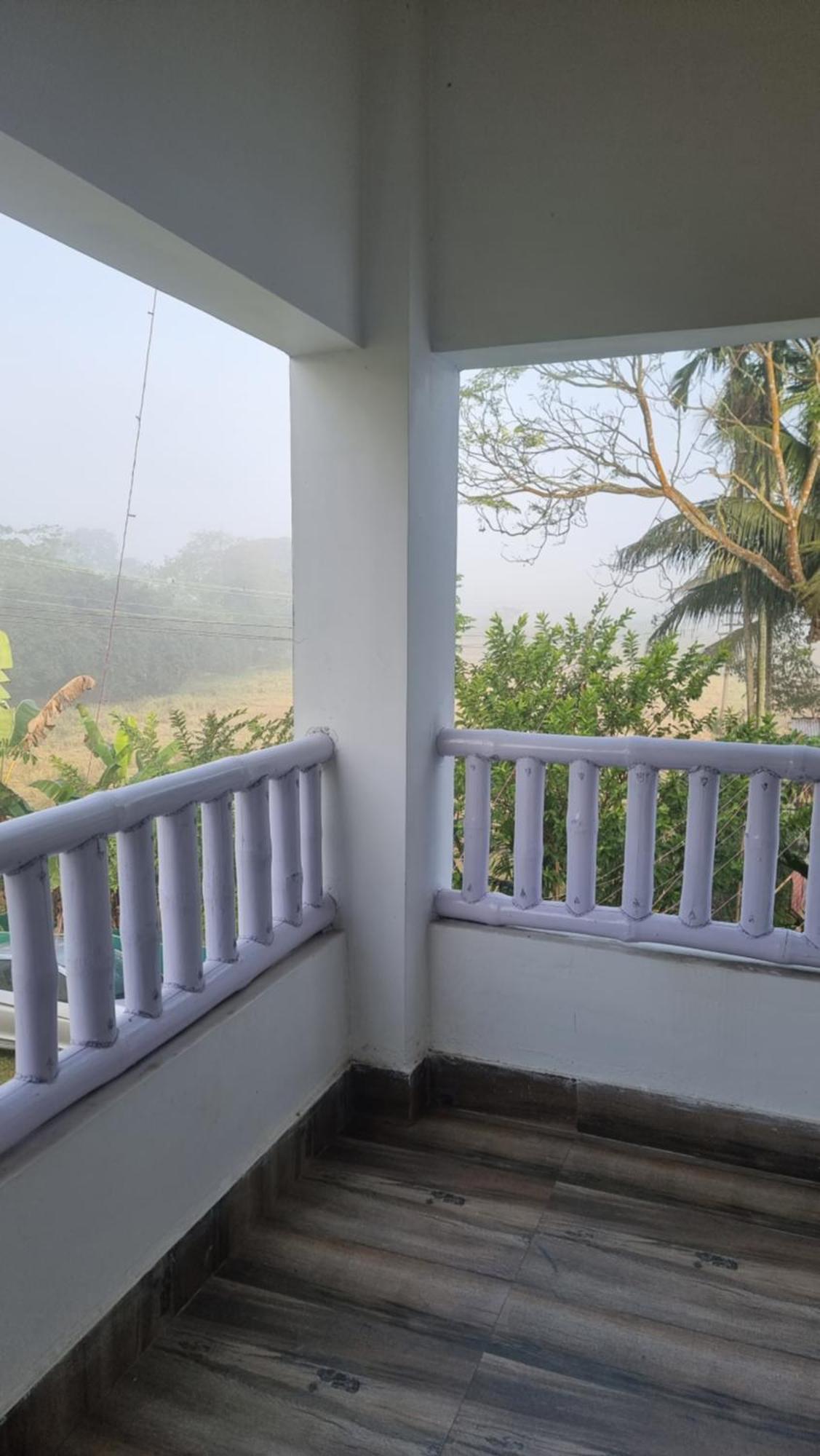 Shivaji Inn Kāziranga 外观 照片
