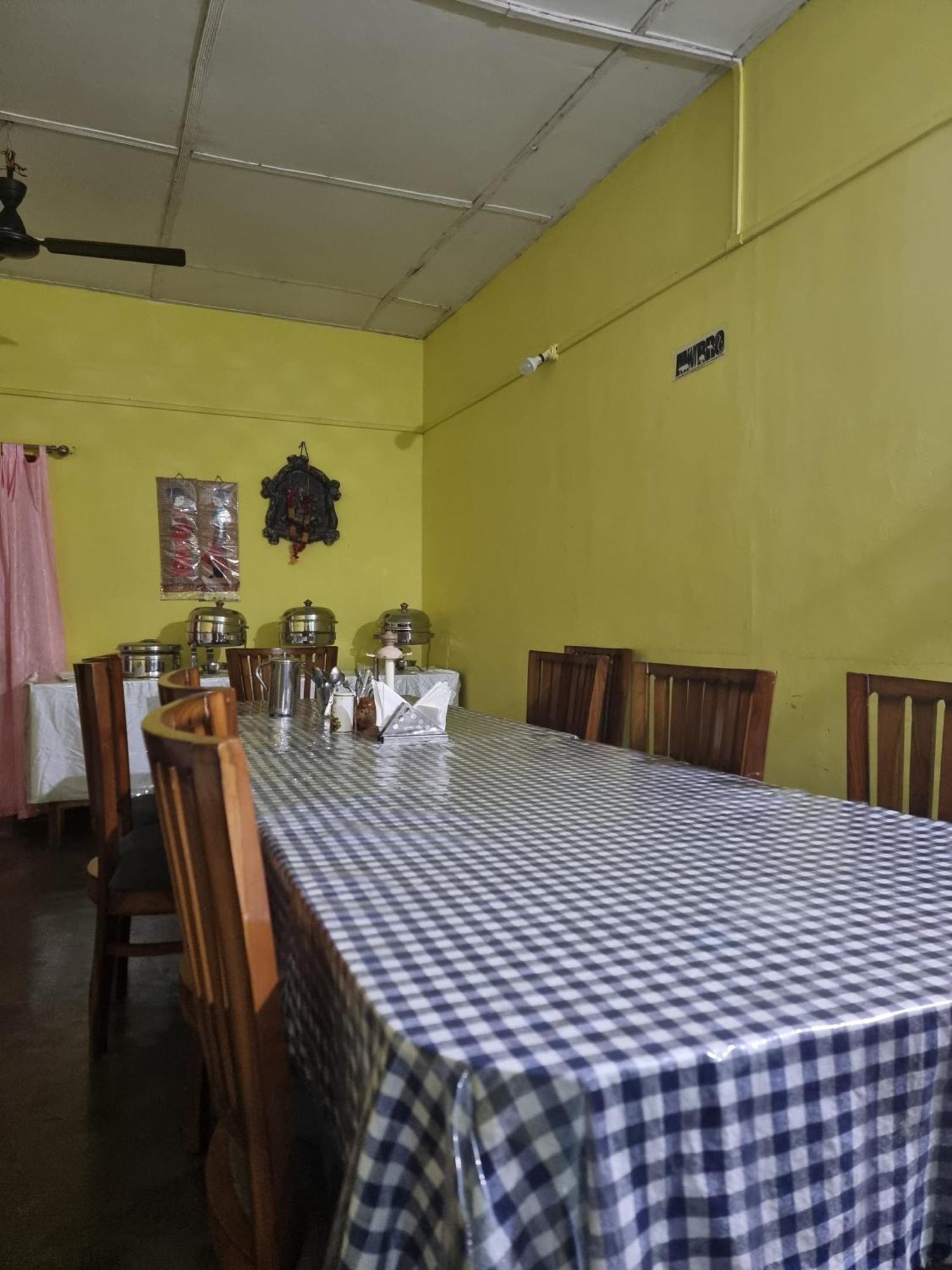Shivaji Inn Kāziranga 外观 照片